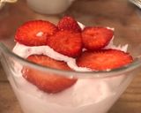 Vegán epres pohárkrém recept fázis 4 fotója