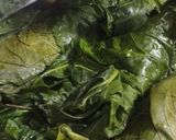 Foto langkah ke 1 dari resep Urap Daun Singkong Bumbu Rebon.