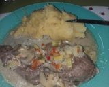 Foto del paso 7 de la receta: Lomo al champiñón con puré mixto