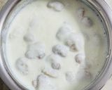 A picture of step 7 of Dahi Bhalle 🔥🔥.