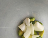Foto del paso 1 de la receta: Salsa de aguacate y albahaca