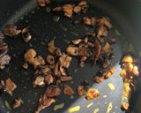Foto del paso 1 de la receta: Salsa blanca de pollo champiñón