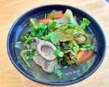 Hình bước làm 6 của món Canh Dưa Cải Chua Hầm Xương