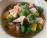 รูปขั้นตอนการทำที่ 3 ของ แกงเลียงกุ้งสด 🦐🍲