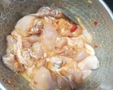 Foto langkah ke 2 dari resep Ayam Kukus Pedas.