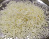 વેજ ચીઝ પિઝા(veg cheese pizza recipe in Gujarati) રેસીપી સ્ટેપ1ફોટો