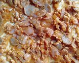 Foto langkah ke 4 dari resep Pizza rumahan lembut.