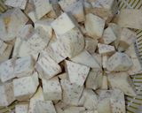 Hình bước làm 3 của món Chè Củ Năng Mít Khoai Môn