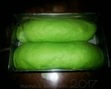 Foto langkah ke 5 dari resep Roti tawar pandan.