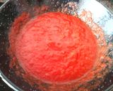 Foto del paso 3 de la receta: Cintas de pollo empanado con tomate especiado