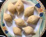صورة لخطوة 3 من وصفة كبب بالقشطة والجوز