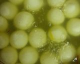 रसगुल्ला (Rasgulla recipe in Hindi) रेसिपी चरण 7 फोटो