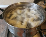 Foto del paso 3 de la receta: Espinazo de cerdo con patata en sopa para toda familia