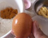 Foto langkah ke 1 dari resep Donat Labu Parang, Empuk, Enak #195.