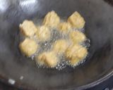 A picture of step 3 of Raw banana kofta curry.