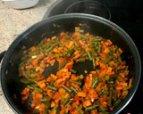 Foto del paso 3 de la receta: Fideos con verduras de temporada (vegano)