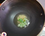 A picture of step 1 of Cabbage Thoran.