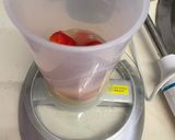 Foto del paso 2 de la receta: Donuts sabor tarta de queso y fresa saludable