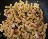 Foto del passaggio 4 della ricetta Rigatoni gamberi e asparagi