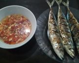 Foto langkah ke 4 dari resep Ikan bakar dabu-dabu iris.