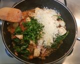 Foto del paso 3 de la receta: Pasta integral con pollo y espinacas