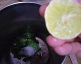 A picture of step 4 of Mint Margarita.