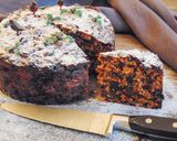 A picture of step 8 of Christmas Cake (no added sugar).