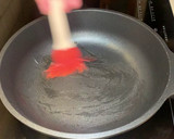 Foto del paso 1 de la receta: Crepes de salmón ahumado, queso de cabra y manzana