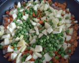 Foto del paso 3 de la receta: Verduras a la crema con huevo