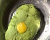 A picture of step 4 of Palak/ Spinach Paratha.