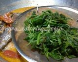 Foto langkah ke 10 dari resep Pindang Tomat Kuah Pedas.