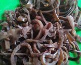Foto langkah ke 1 dari resep Bihun Kare Simpel ala Singapore.