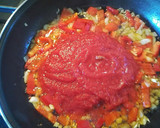Foto del paso 1 de la receta: Calamares en salsa con un toque picante