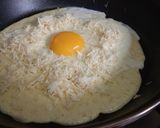 Foto langkah ke 5 dari resep Oeuf Galette [Keto Friendly].