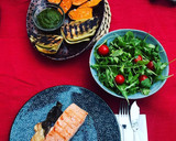 Foto del paso 4 de la receta: Cena saludable! Salmón con eneldo, batata asada con pesto de almendras, hinojo y ensalada de rúcula