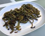 Une image de l'étape 7 de Poivrons verts grillés aux épices marocaines.
