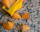 Foto del paso 1 de la receta: Quinoa, calabacín y pétalos de zanahoria