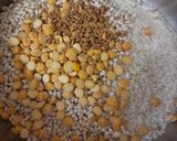 A picture of step 1 of Masala Paneer Dosa.