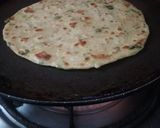 A picture of step 3 of Instant aloo paratha.