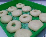 Foto langkah ke 8 dari resep Donat Ala JCO(3).