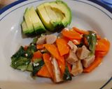 Foto langkah ke 6 dari resep Menu Diet 12 Tumis Pokcoy Wortel.
