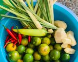 Hình bước làm 5 của món Chân gà ngâm sả tắc