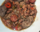 Foto del paso 4 de la receta: Higaditos de pollo con alubias pintas
