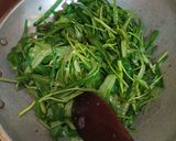 Foto langkah ke 3 dari resep Tumis Kangkung Tahu.