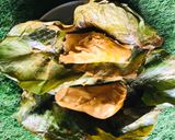 A picture of step 12 of Leaf Moi Moi.