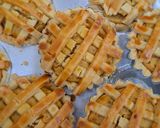Foto langkah ke 13 dari resep Pie Ubi Cilembu Kurma.
