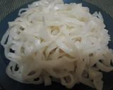 Foto langkah ke 1 dari resep Kwetiau Goreng Sederhana.