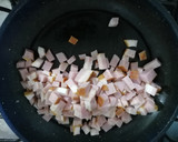 Foto del paso 2 de la receta: Ensalada de espinacas con tocino