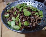 Foto langkah ke 1 dari resep Tongkol suwir+telor+krecek+pete.
