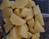 Foto del paso 1 de la receta: Puré de patata y aguacate